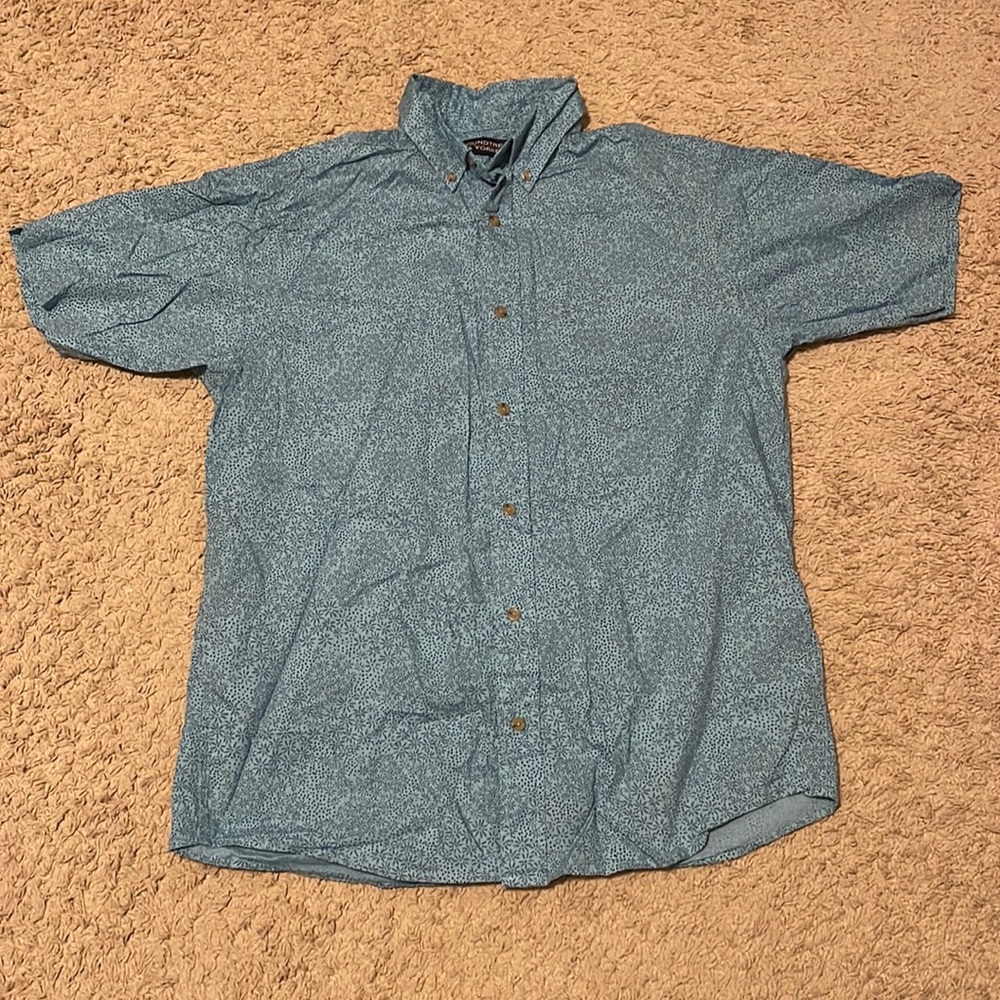 Round tree and Yorke Shirt